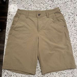 Men’s Commission Short 9” Inseam Size 32